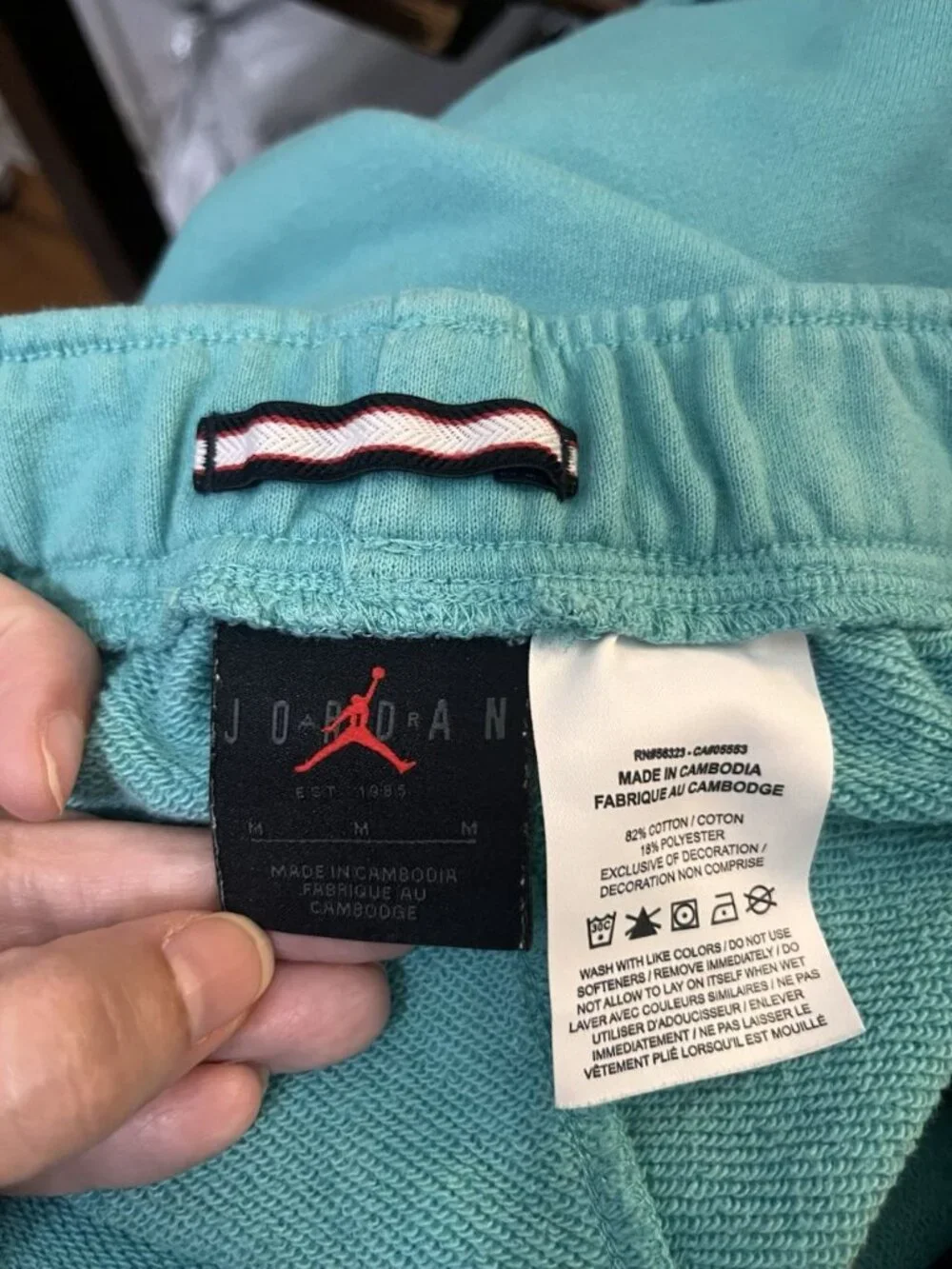 Mens Fleece Shorts Jordan Essentials Sz M Washed Teal Jumpman Logo Raw Hem Terry